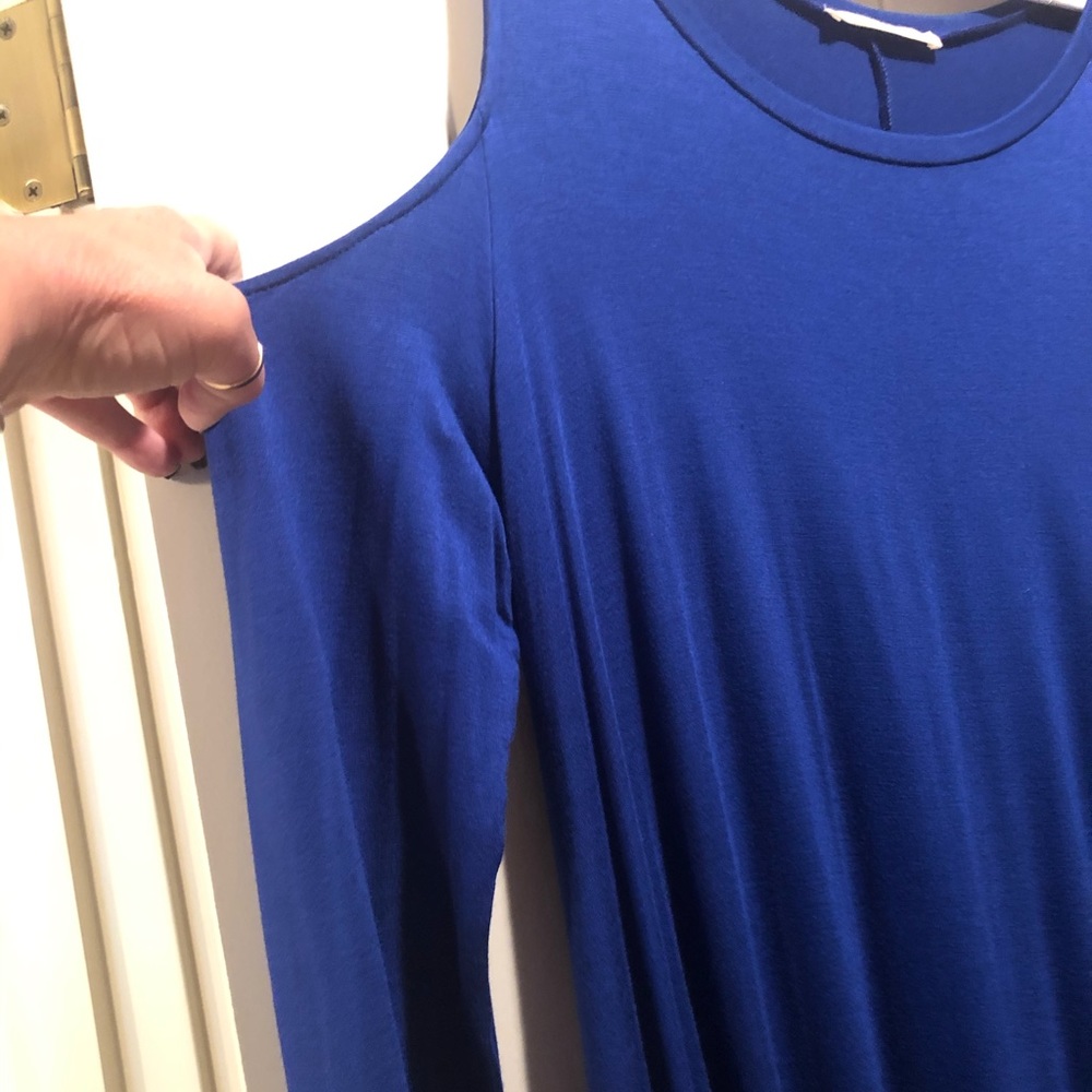 Flowy, cold-shoulder lightweight comfortable dress